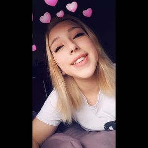 Meet your Posher, Jasmine